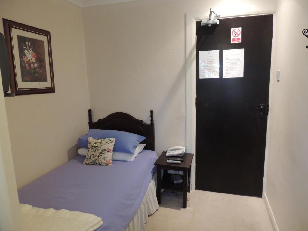 הורשאם Mannings Heath Hotel חדר תמונה