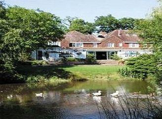 הורשאם Mannings Heath Hotel מראה חיצוני תמונה